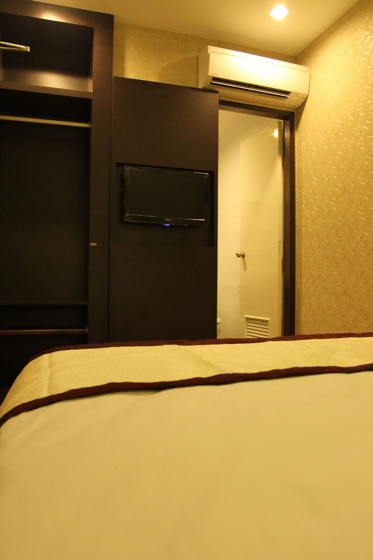 Wf Hotel