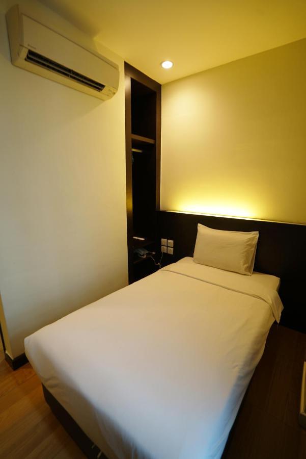 Wf Hotel